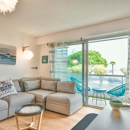 Superbe En 1ere Ligne En Plein Coeur D'arcachon * 阿卡雄