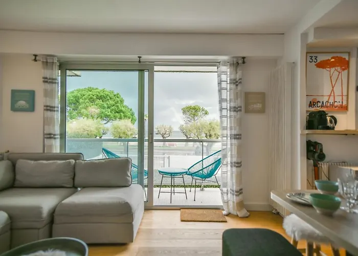 Superbe En 1ere Ligne En Plein Coeur D'arcachon * 阿卡雄